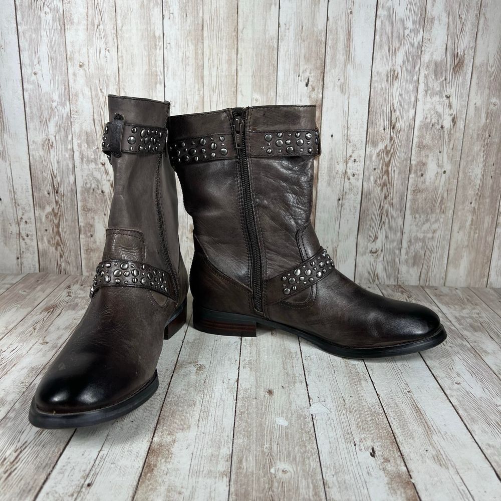 Arturo Chiang Studded Gray Ankle Boots - Picture 6 of 8